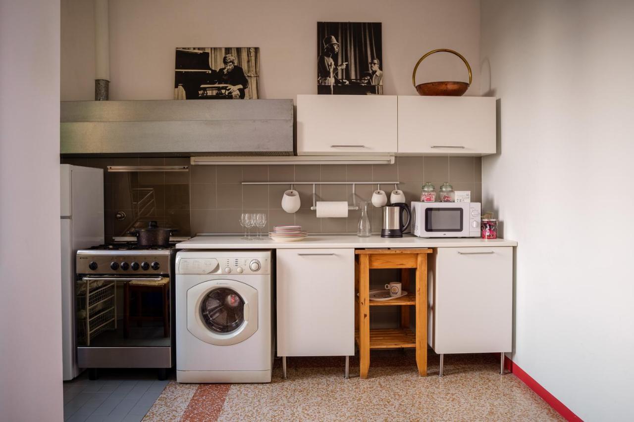 Accomodo Mib13 Bivano Navigli Milán Exteriér fotografie